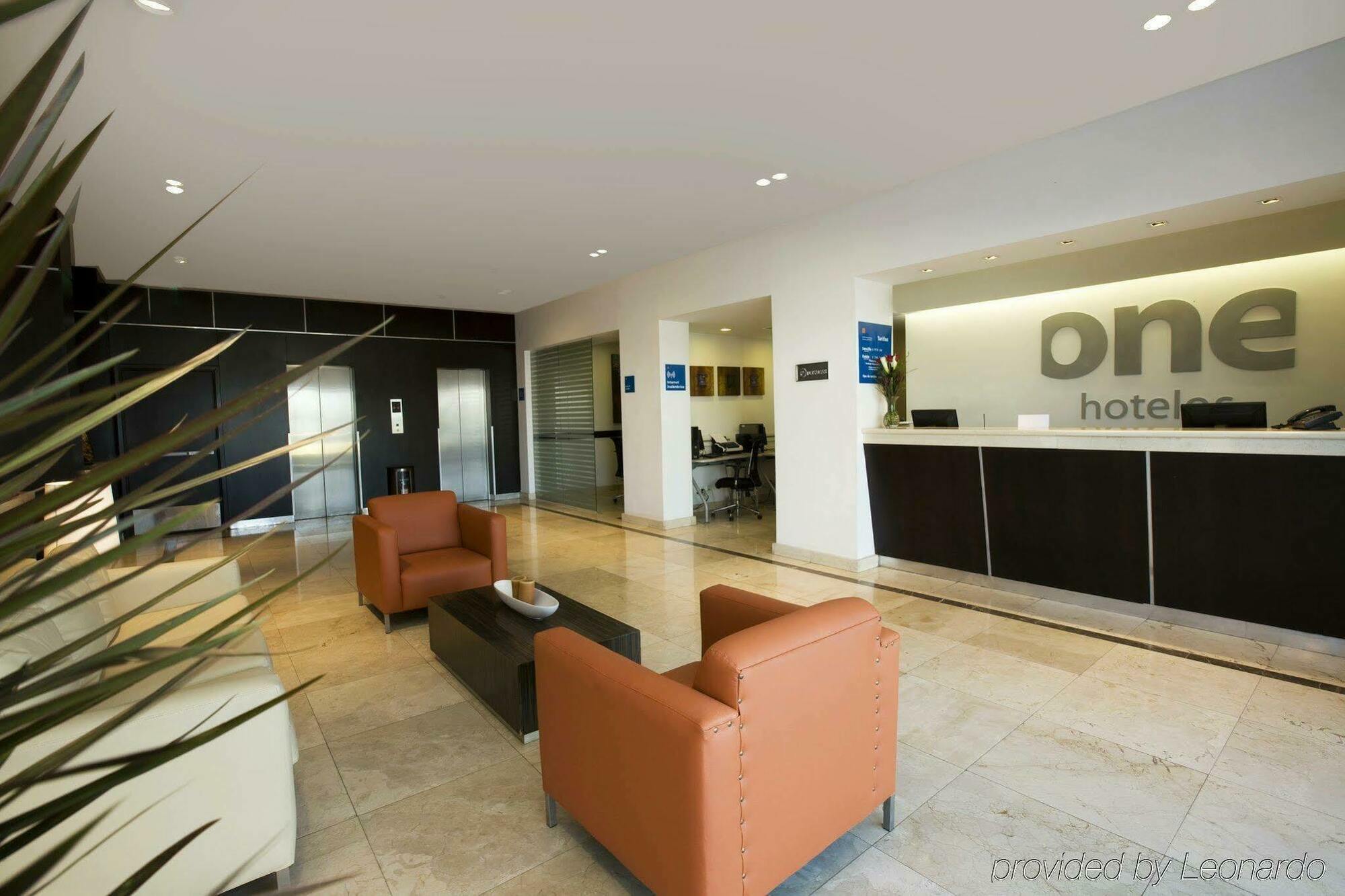 Hotel One Aguascalientes Sur Interior foto